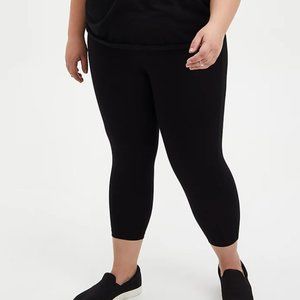 Torrid 3X High Waist Crop Leggings 3470